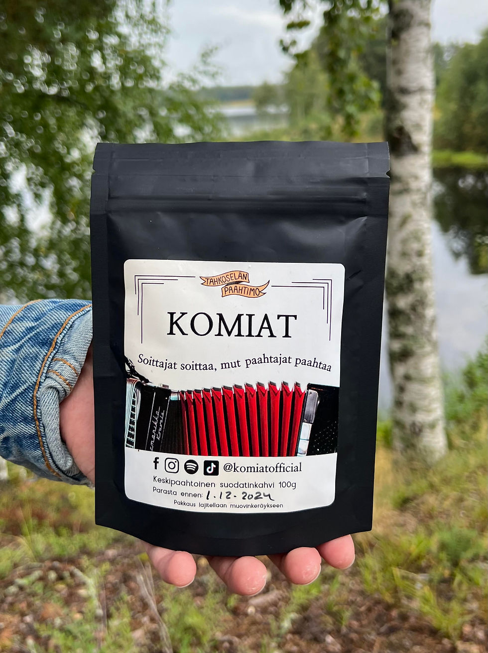 Komiat-kahvi
