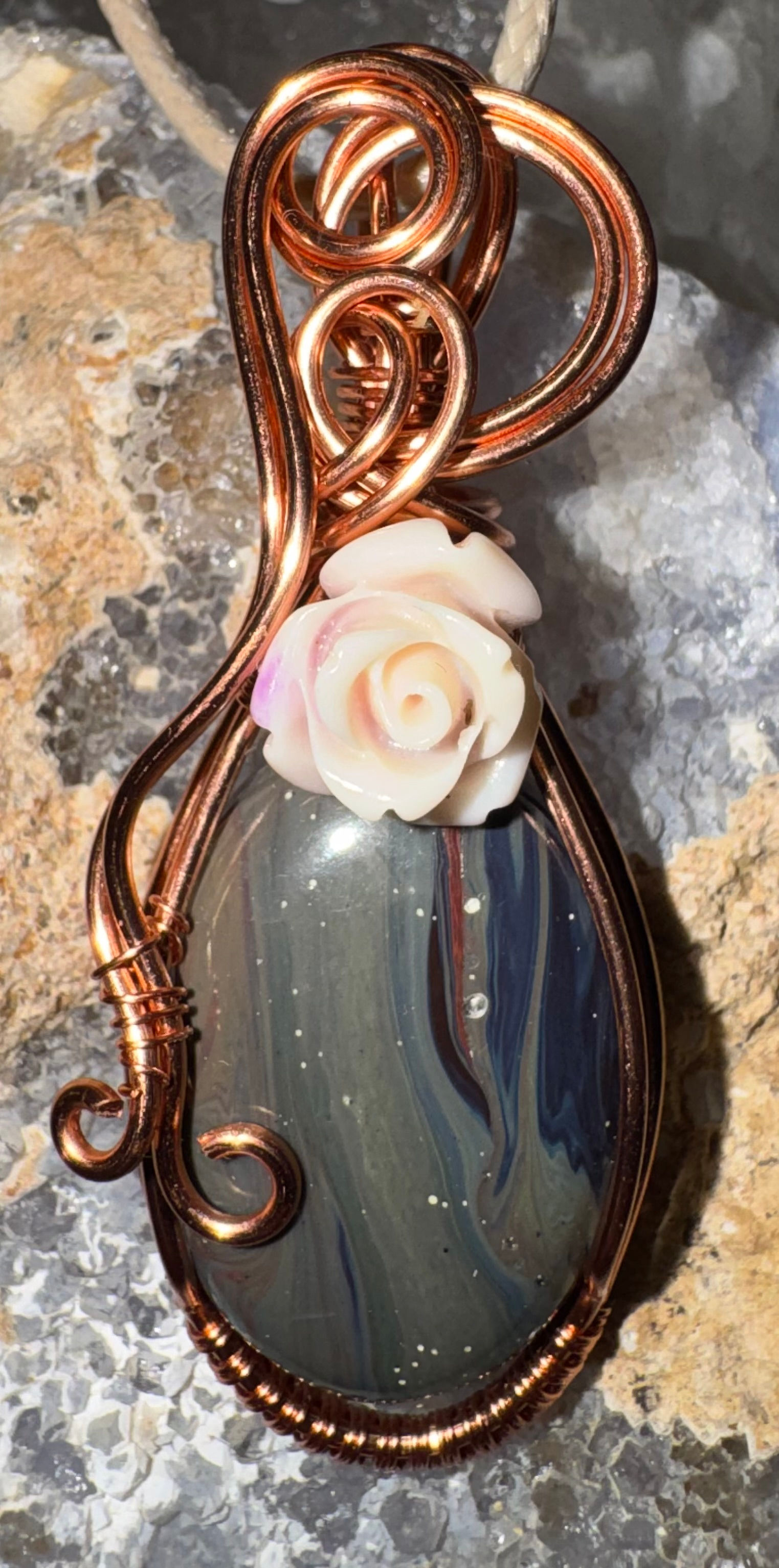 LUNA & GRACE LELAND OBSIDIAN