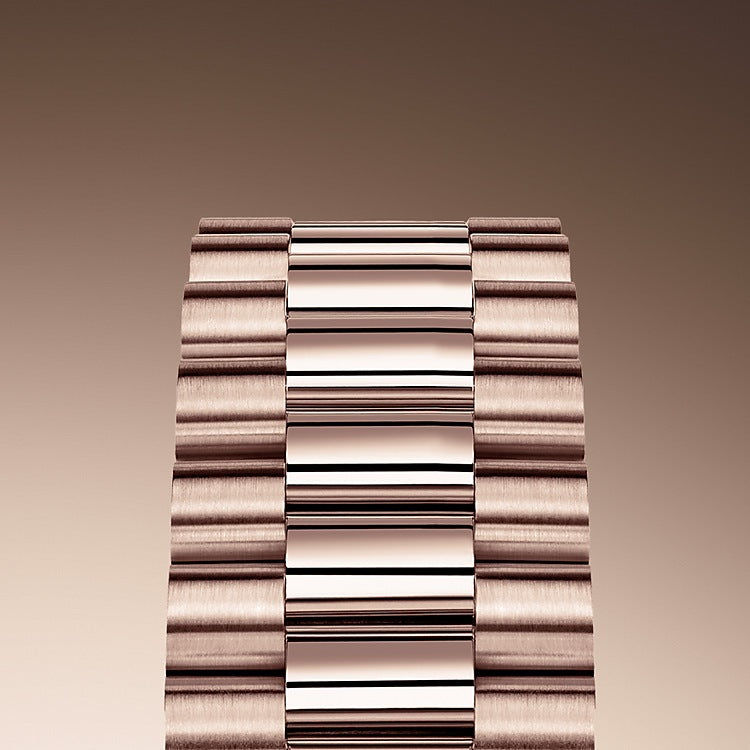 Thumbnail: Rolex Lady-Datejust 28, 18kt Everose Gold and diamonds Ref# 279135RBR-0021