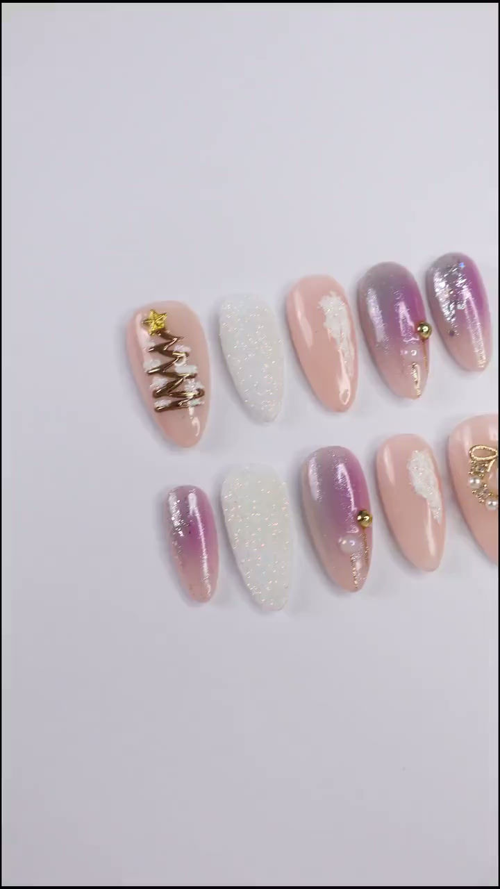 Thumbnail: Christmas Wreath Medium Coffin Press On Nail, Festive Christmas Holiday Design