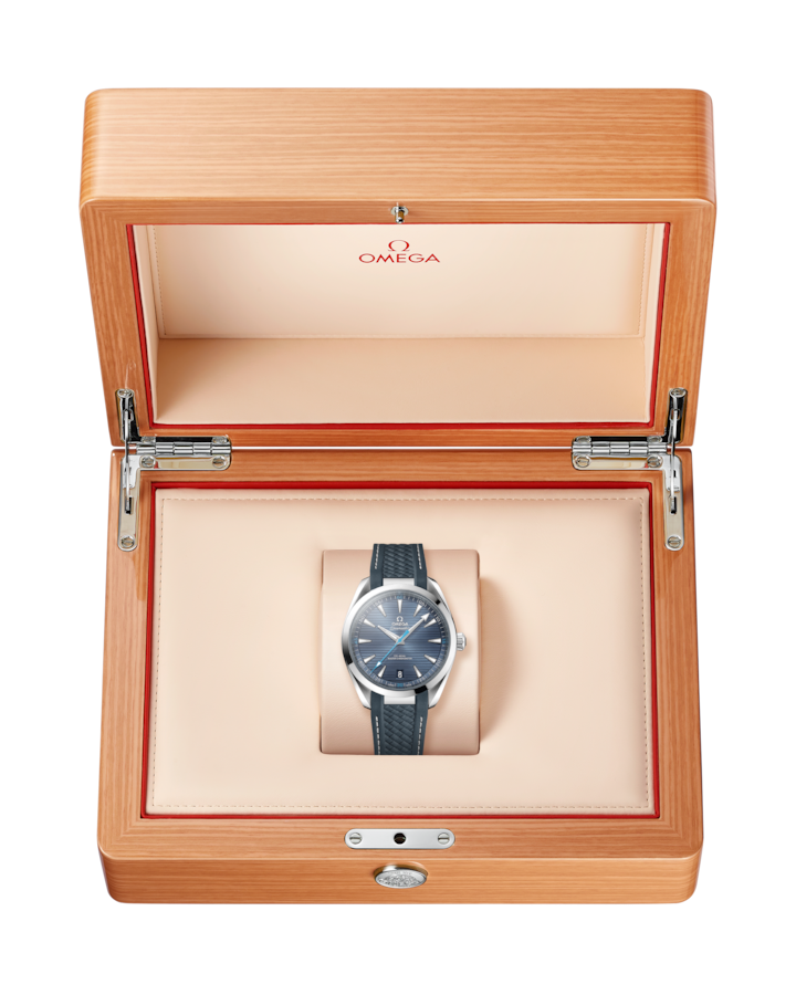 Thumbnail: Omega Seamaster Aqua Terra 150M, steel & rubber strap Ref# 220.12.41.21.03.002