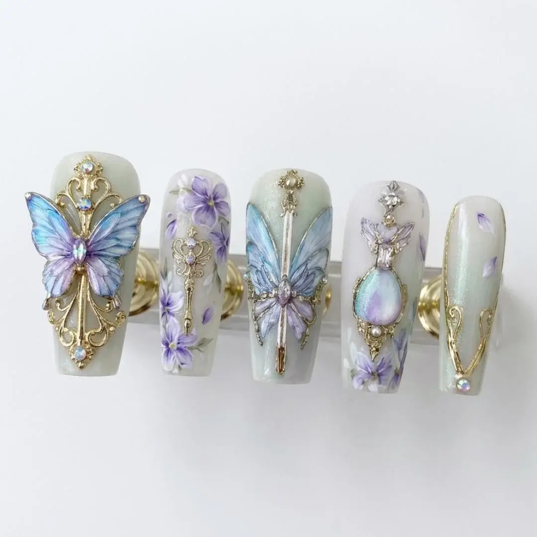press on nails, custom press on nails, fake nails, Nails Art