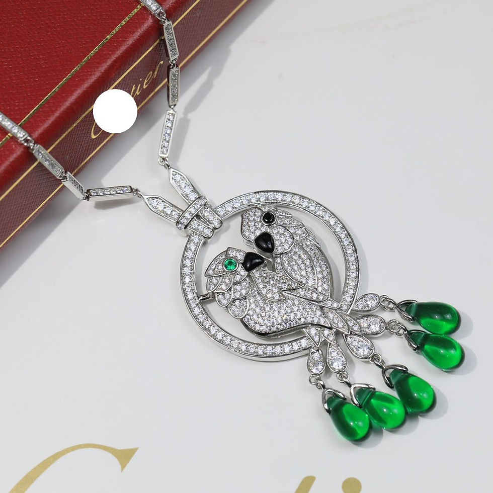 Thumbnail: Les Oiseaux Libérés Necklace