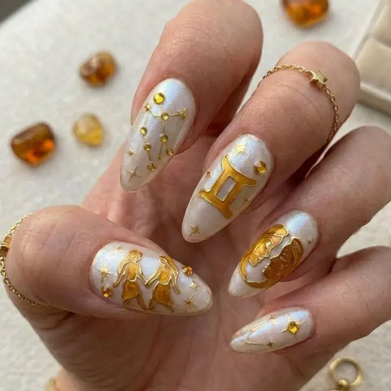 press on nails, custom press on nails, fake nails, Nails Art