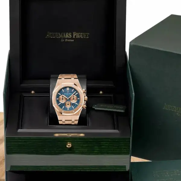 Thumbnail: Audemars Piguet Royal Oak Chronograph 41mm Men’s Watch Ref# 26331OR.OO.1220OR.01