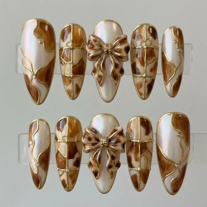 press on nails, custom press on nails, fake nails, Nails Art