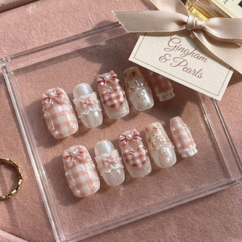 Thumbnail: press on nails, custom press on nails, fake nails, Nails Art