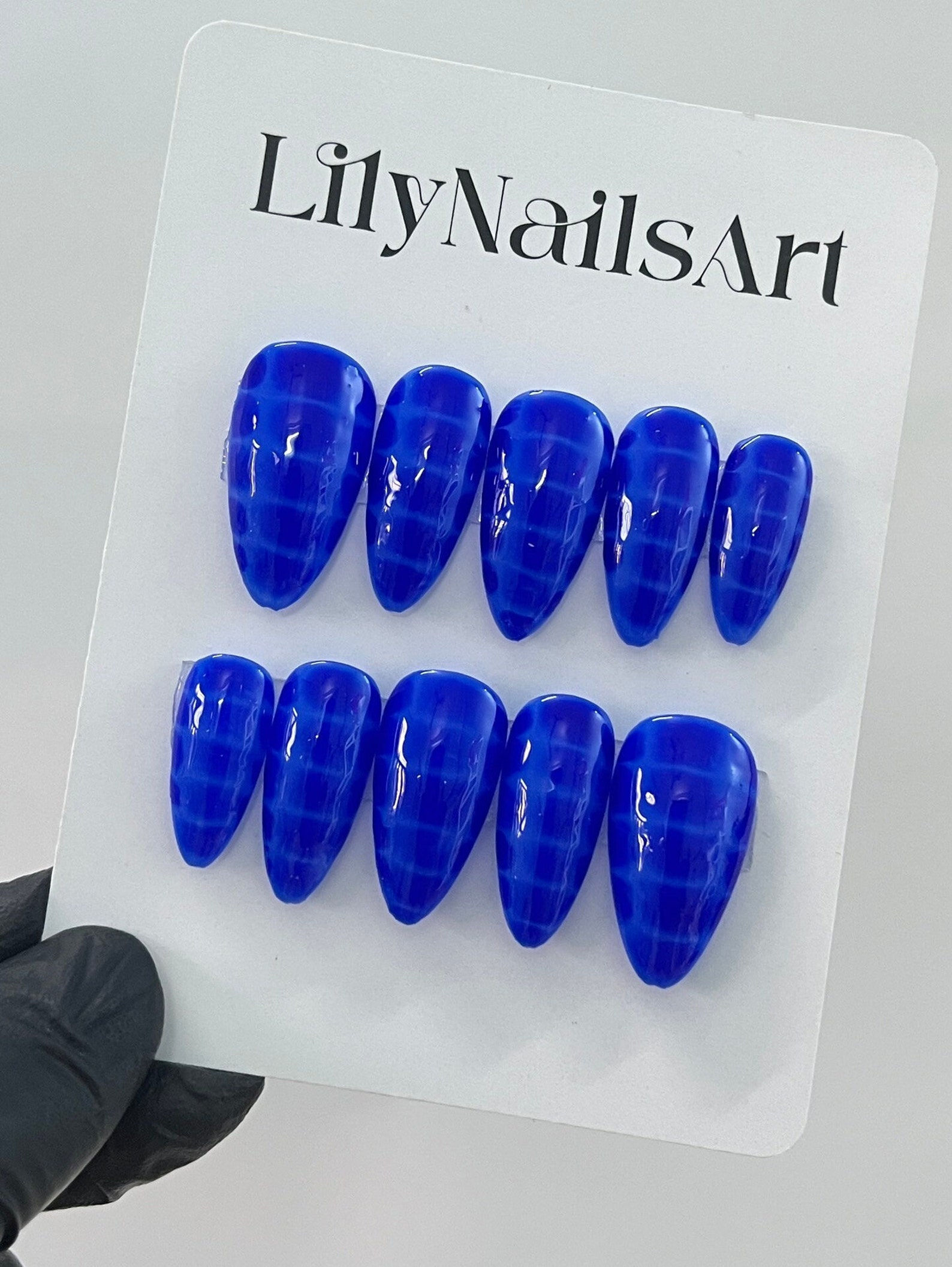 press on nails, custom nails, fake nails, Nails Art, custom nail