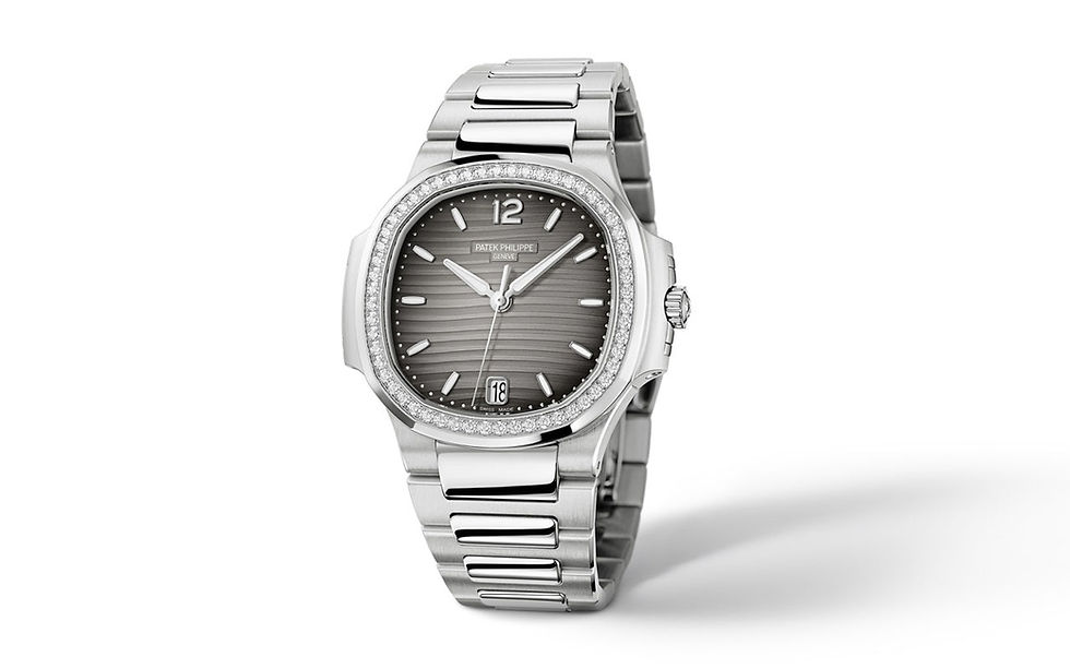 Thumbnail: Patek Philippe Nautilus, 35.2mm Gray Dial Ref# 7118/1200A-011