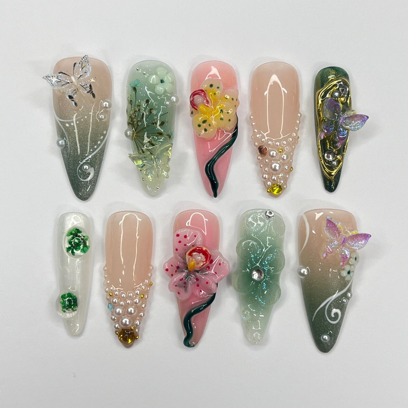 press on nails, custom nails, fake nails, Nails Art