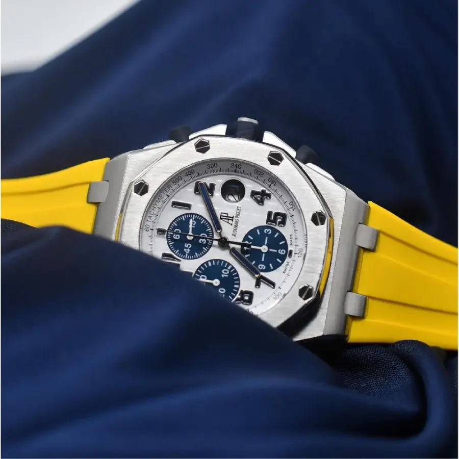 Thumbnail: United Luxury Yellow Rubber Strap for Royal Oak
