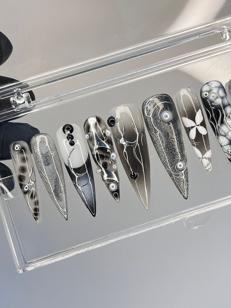 Thumbnail: press on nails, custom nails, fake nails, Nails Art, custom nail