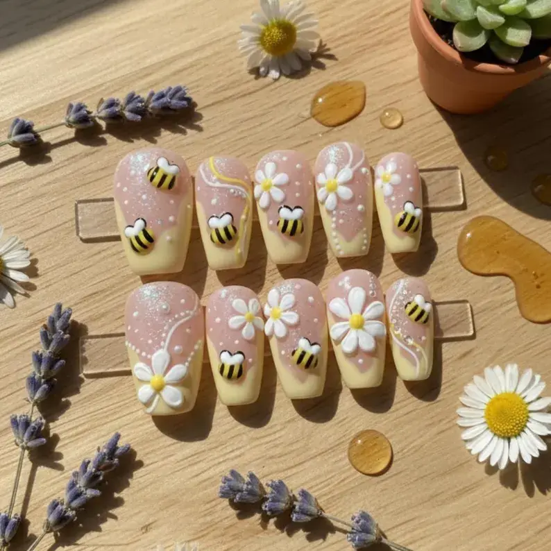 press on nails, custom press on nails, fake nails, Nails Art