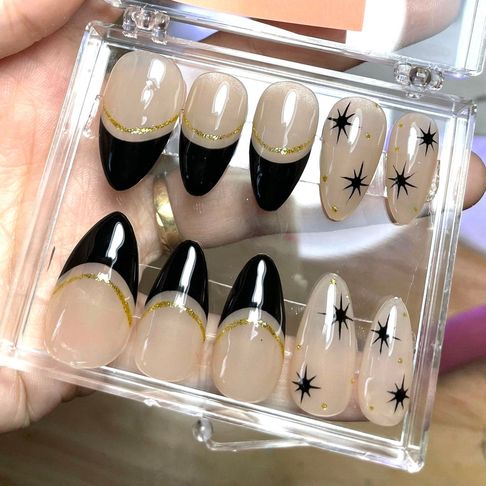 press on nails, custom nails, fake nails, Nails Art