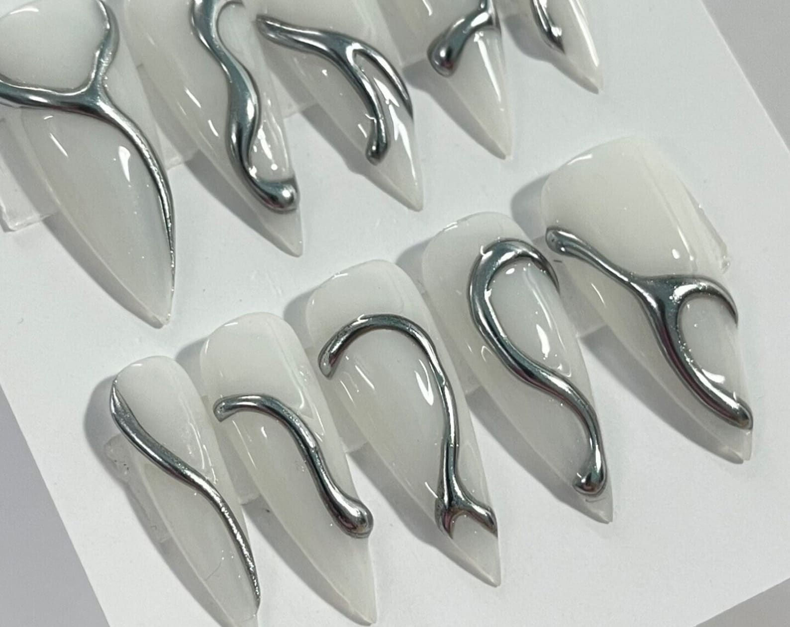 press on nails, custom nails, fake nails, Nails Art