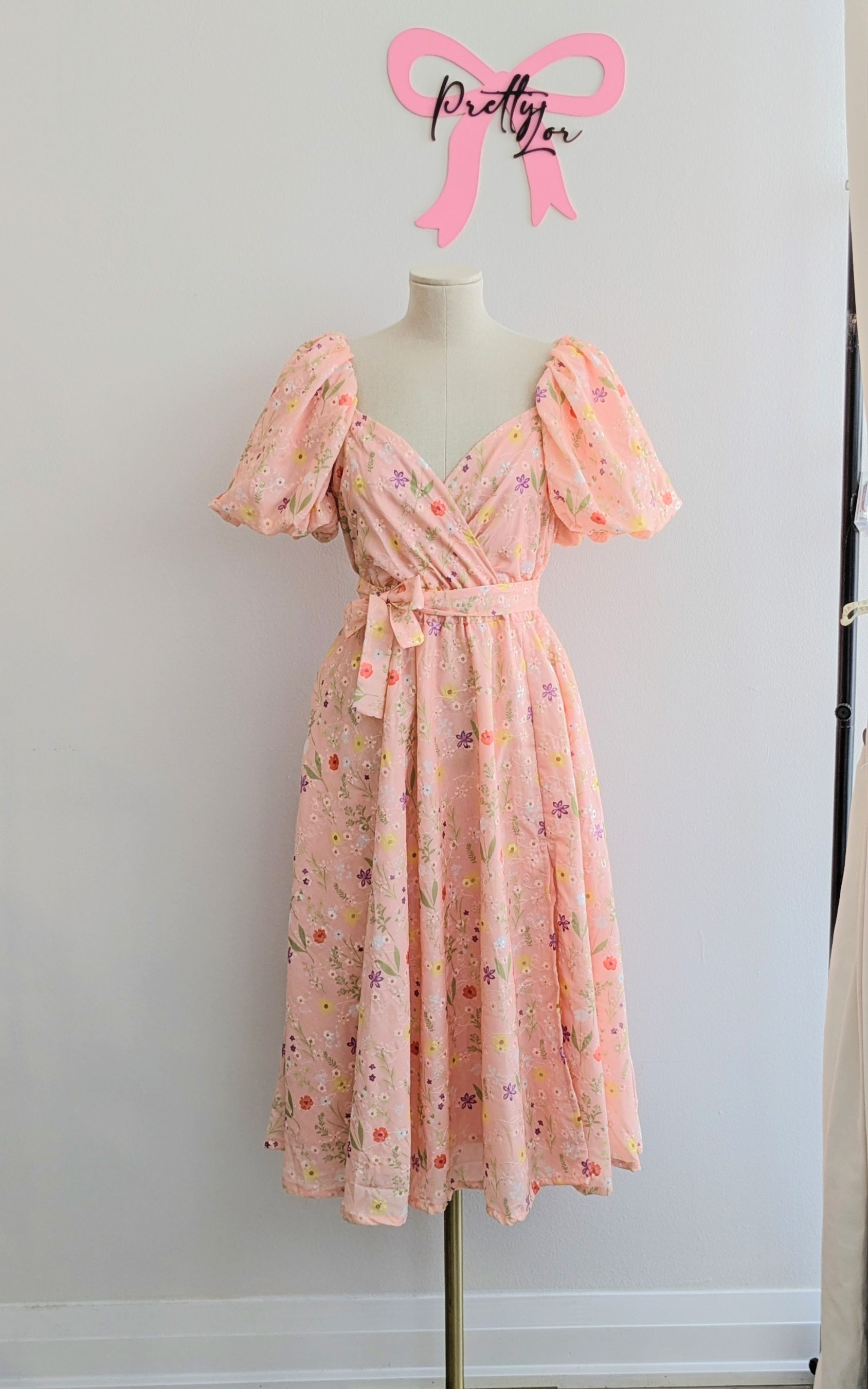 Lucilla Premium Eyelet Floral Peach