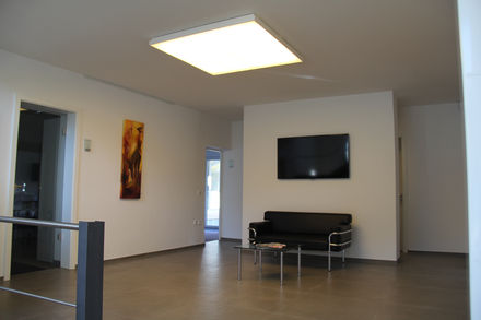 Empfangsbereich im Firmengebäude der Schweikert Gruppe