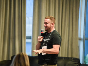 As a human: a escolha consciente da era digital