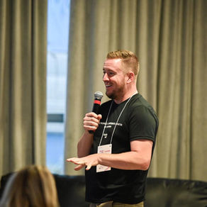 As a human: a escolha consciente da era digital