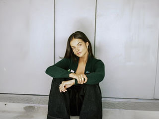 Jess Ball from Melbourne Australia planning to move to Europe in May 2026