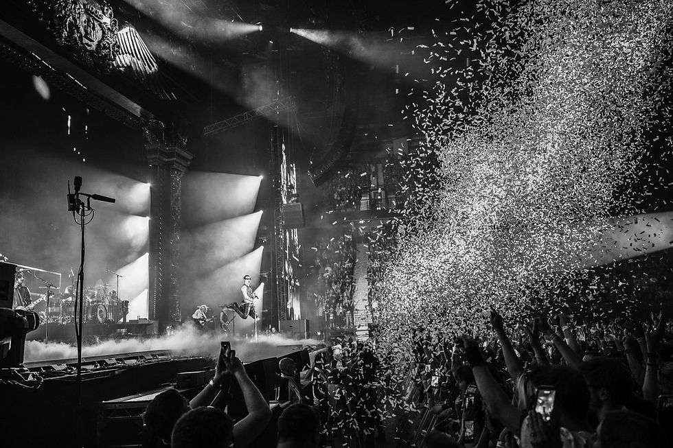 Yungblud performing on stage at AO Arena, Manchester 25/04/26