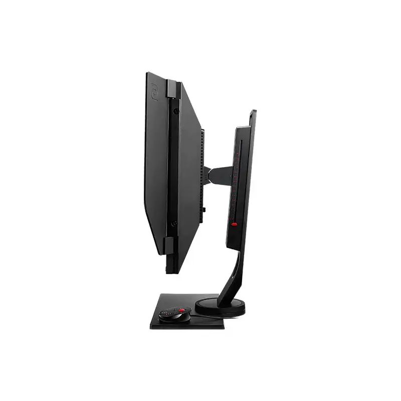 थंबनेल: TANK - RYZEN 7 5700X | ASUS TUF GAMING X570 PLUS WI FI | RTX 4070 OC 12GB