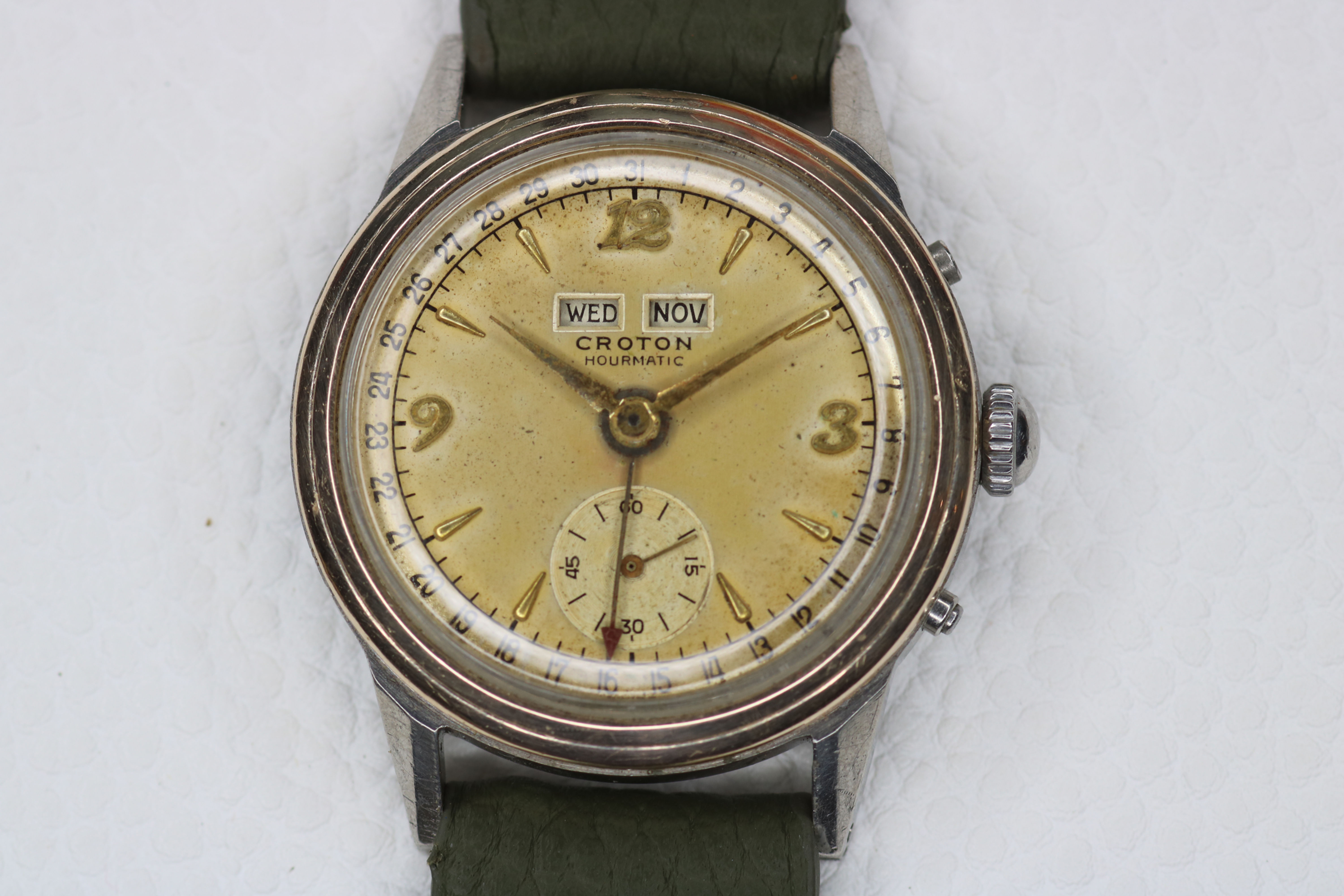 1950s Croton Triple Calendar Hourmatic