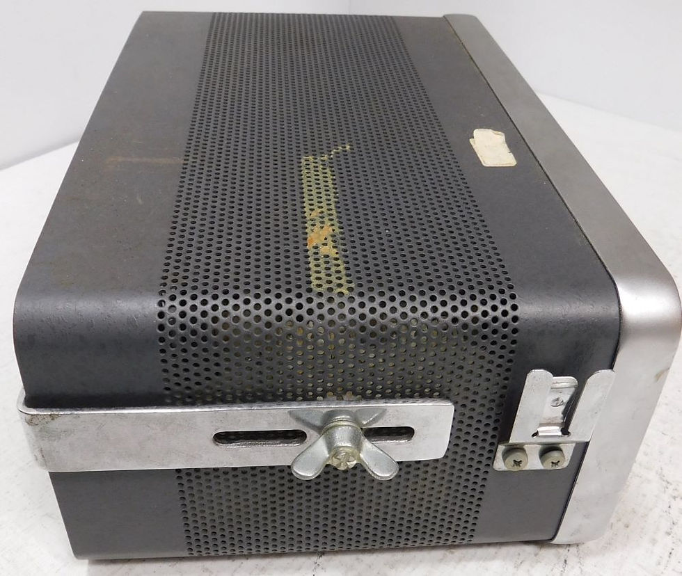 Thumbnail: Lafayette "Comstat 19" 23 channel CB Transceiver