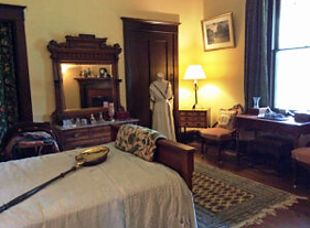 Alices Bedroom