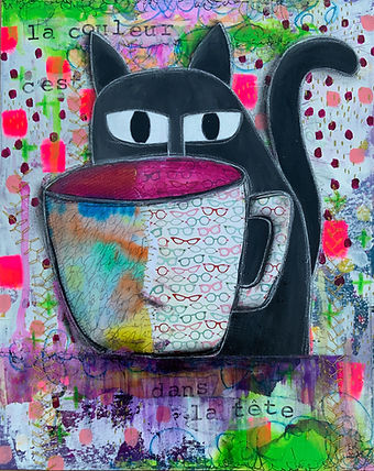 Toile, peinture acrylique et collage. Chat avec une tasse à café. Très coloré, rose, vert, mauve. 20 x 16 pouces.