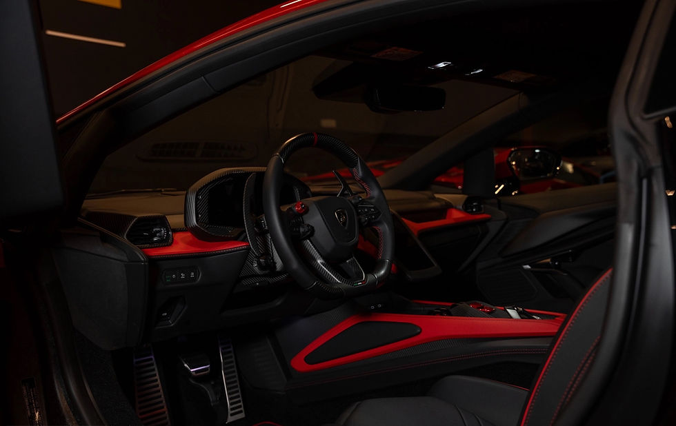 Miniatura: Lamborghini Revuelto 6.5 V12