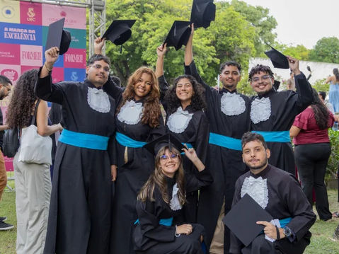 Distinções acadêmicas: pedidos serão recebidos até quinta, 13