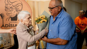 Sessão solene na Câmara Municipal homenageia os 60 anos do Curso de Jornalismo