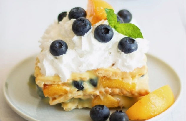 Vanilla Icebox Cake with Summer Fruit