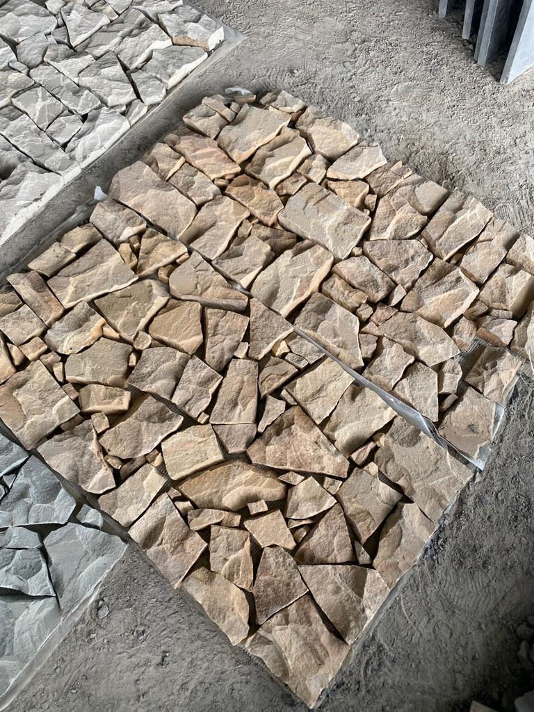 Thumbnail: Golden Crazy Tumble