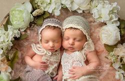newborn twins photography Montreal,  newborn twins photographer Montreal, newborn twins photography 