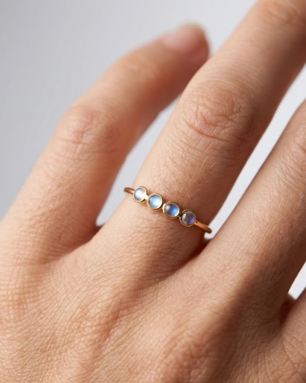 Thumbnail: 9k gold rainbow moonstone ring