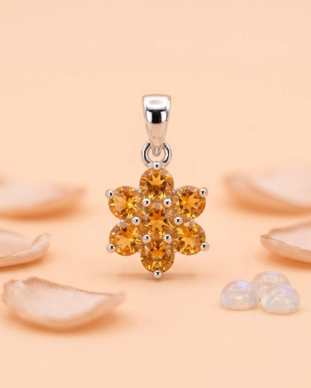 november birthstone pendant