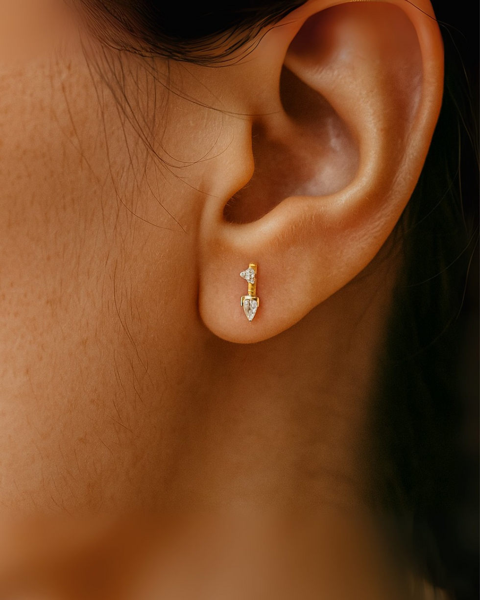 fine gold stud earrings featuring lab grown diamond gemstones