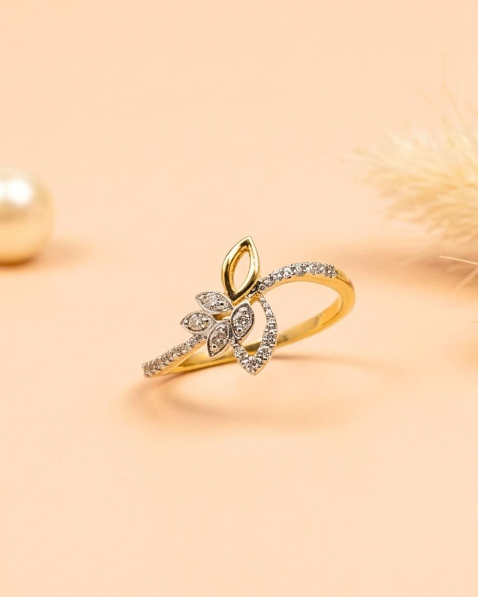 simple diamond flower ring gold