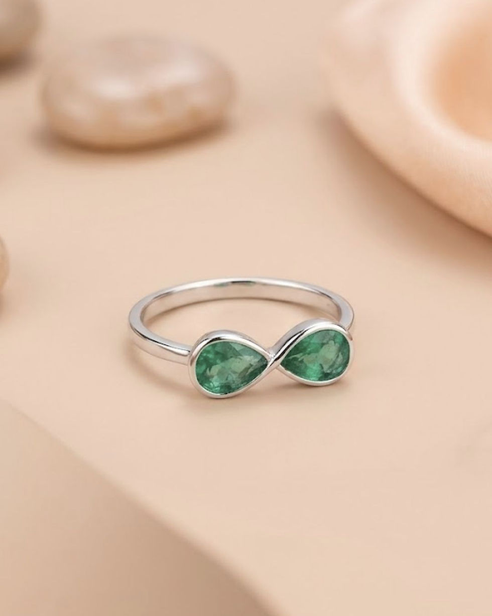 natural emerald infinity ring