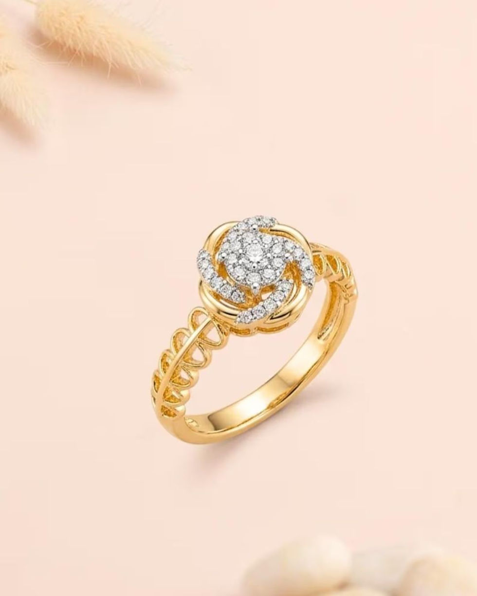 diamond solitaire engagement ring