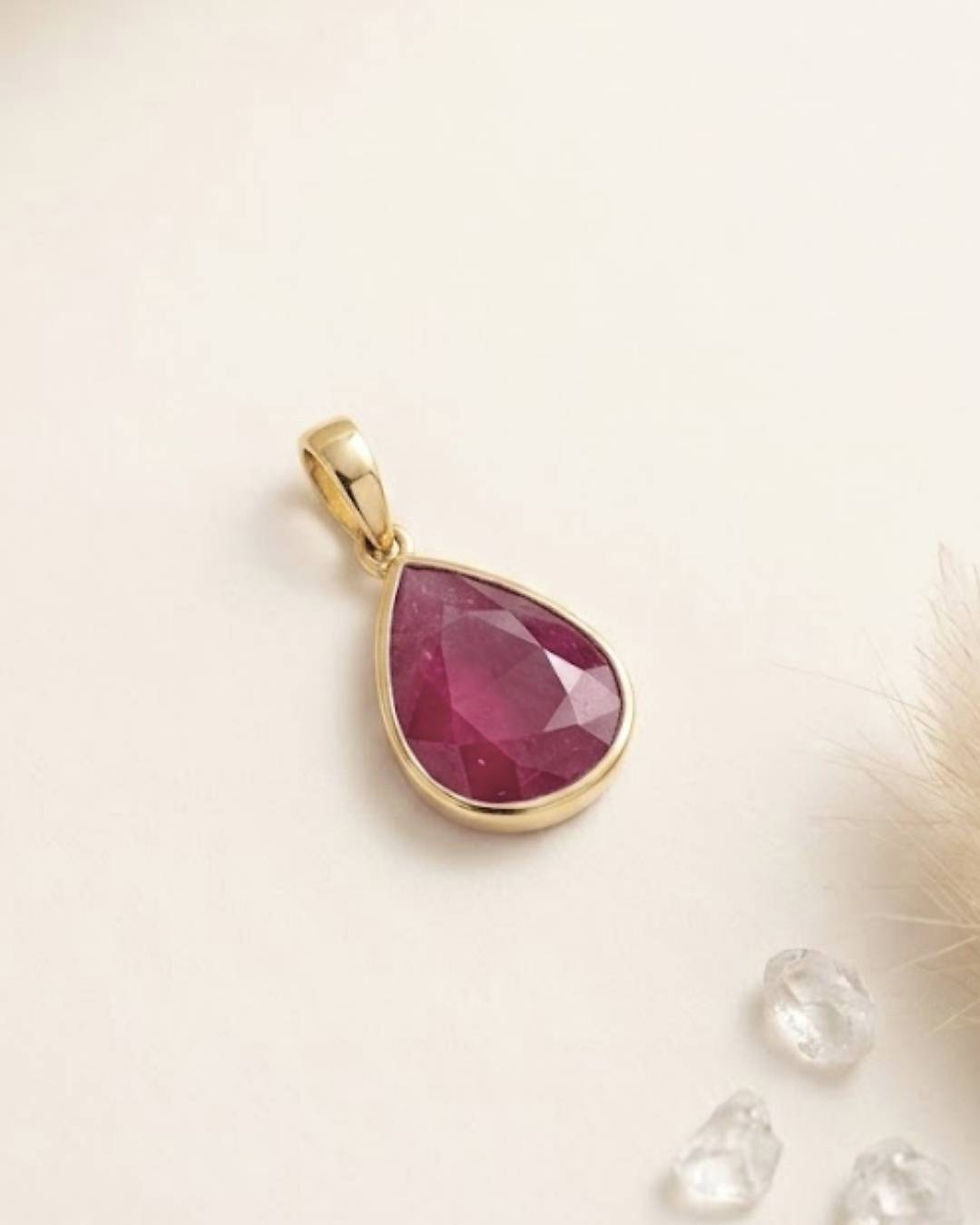 Thumbnail: red gemstone pendant gold