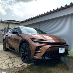 クラウンスポーツのカーフィルム施工