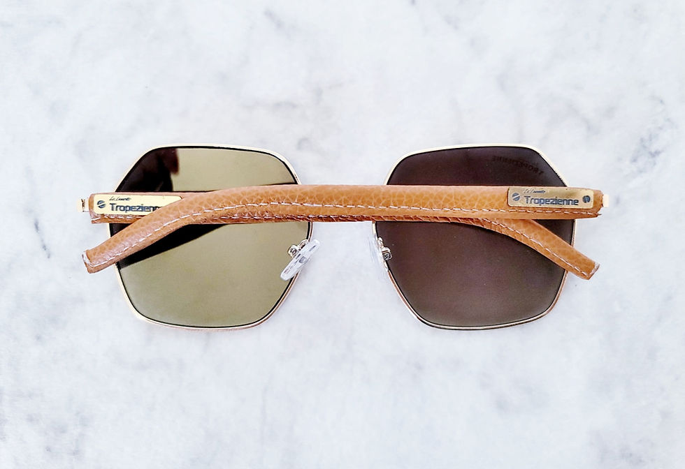 Thumbnail: Lunettes tropeziennes ANGEL en cuir grainé gold