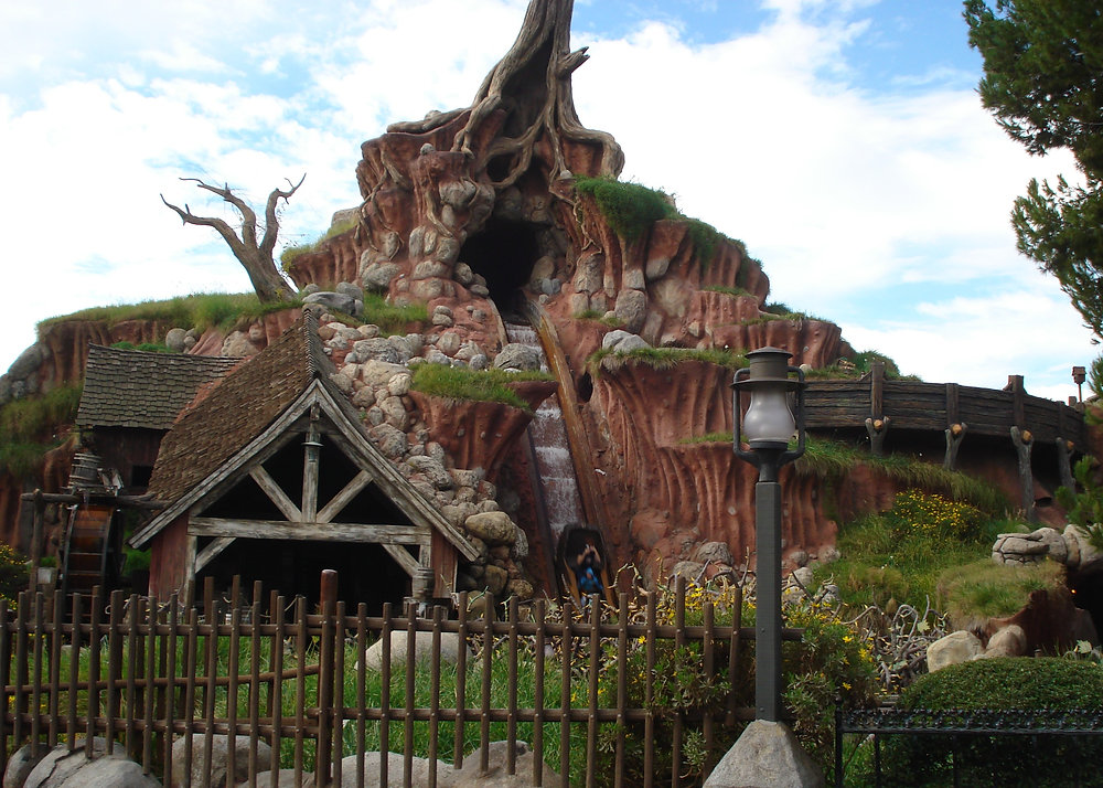 Splash Mountain Disneyland's Delightful Log Flume Legacy