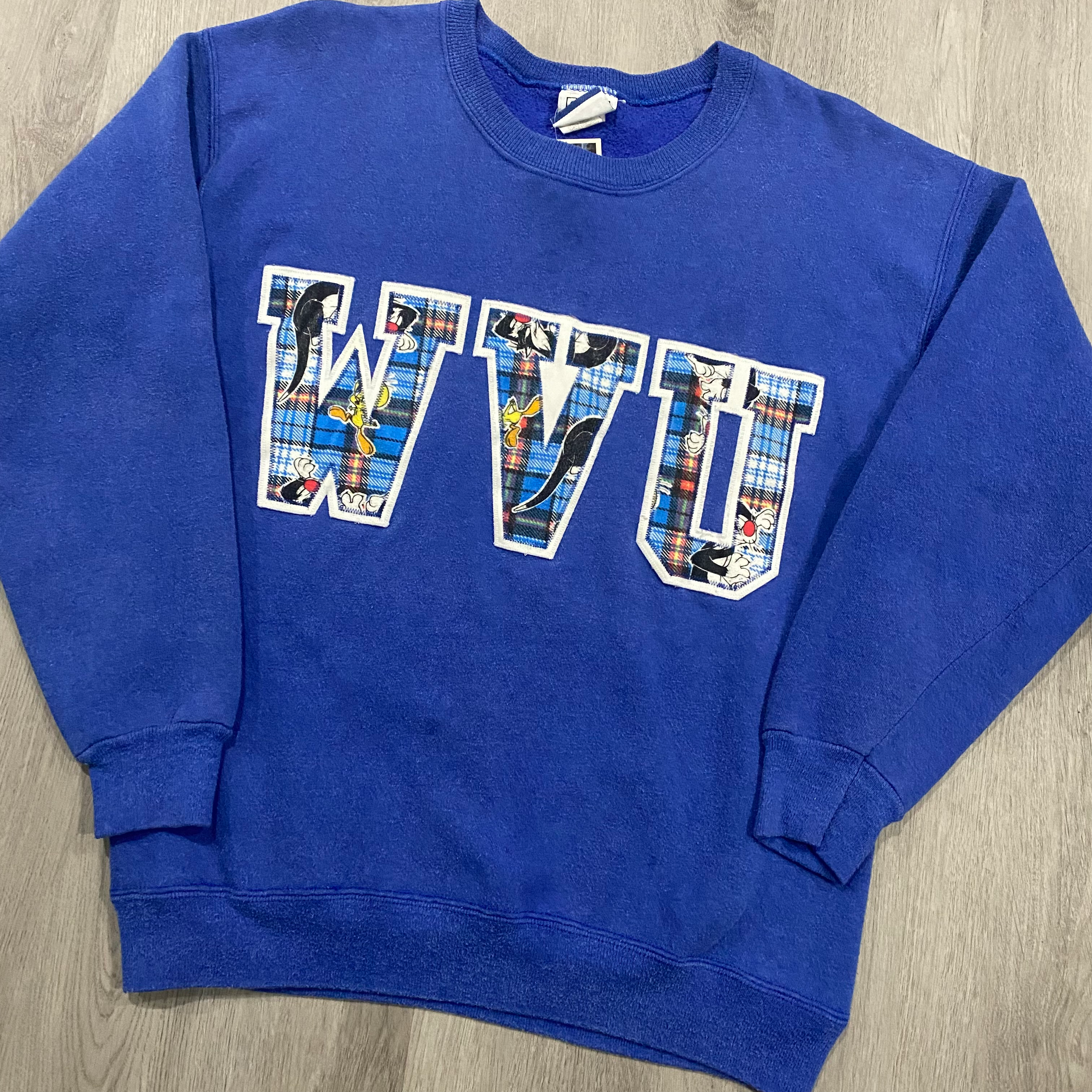 wvu tweety and sylvester looney tunes crewneck size large