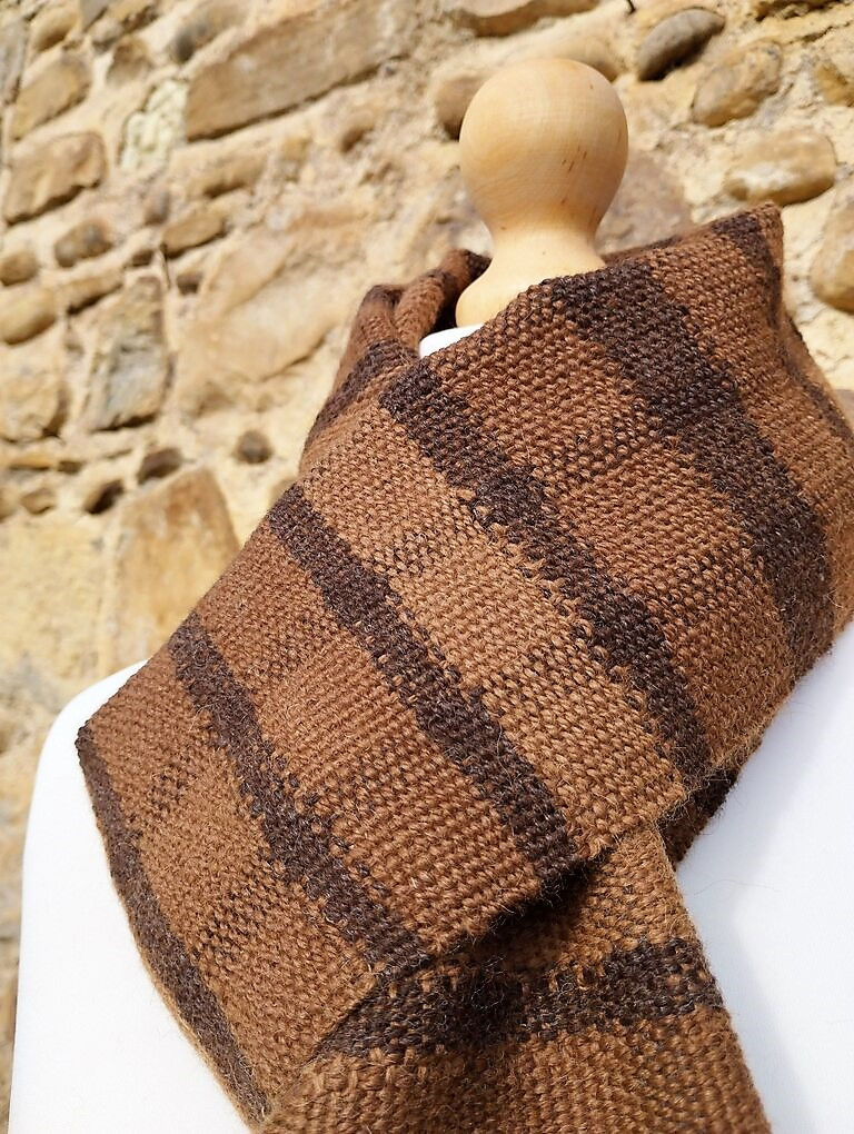 Thumbnail: Scarf