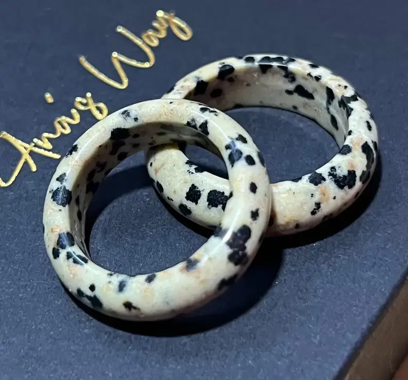 Thumbnail: Dalmatian Ring