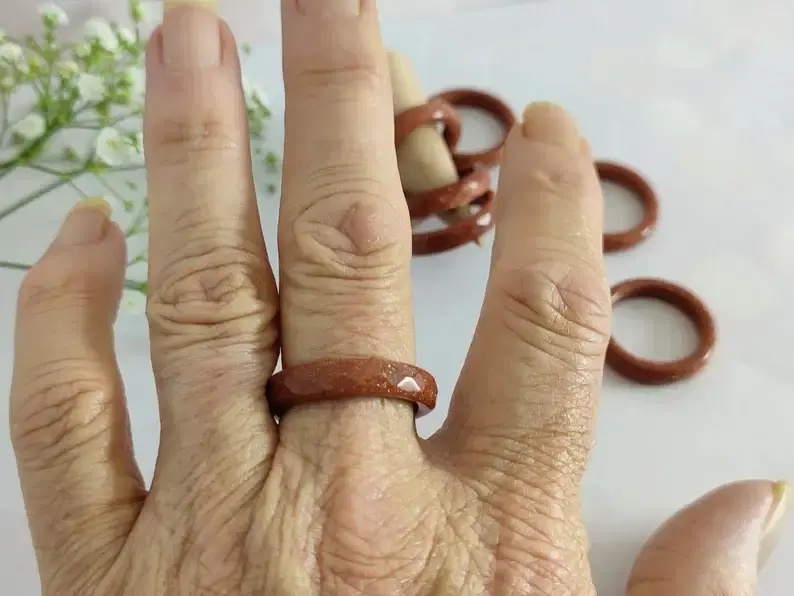 Thumbnail: Golden Sandstone Ring